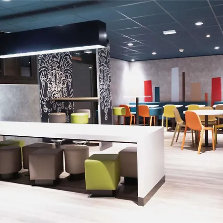 Ibis Budget Les Bains Hotel 2*