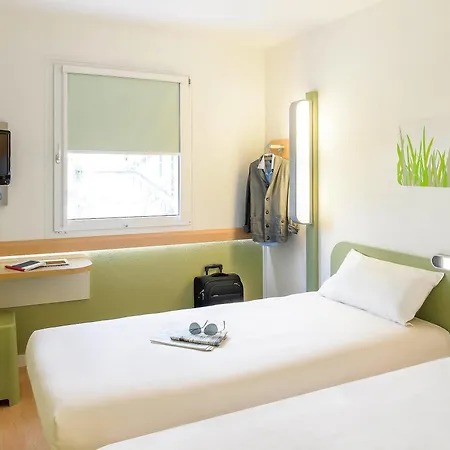 Ibis Budget Les Bains