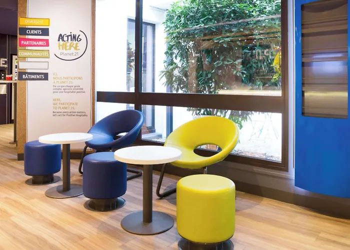 Hotel Ibis Budget Les Bains 2*